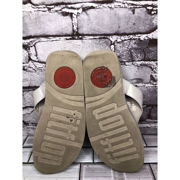 FitFlop White Pearl Shimmer Comfort Thong Sandals Women Sz 7M US/38EU I43-011 - Picture 15 of 16